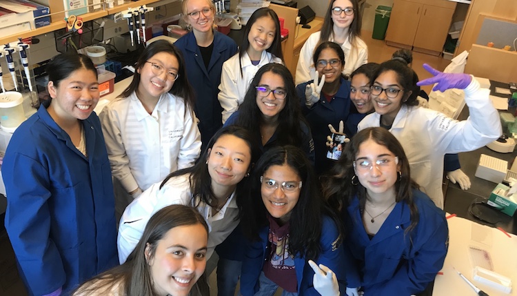 high school students visiting laboratory
